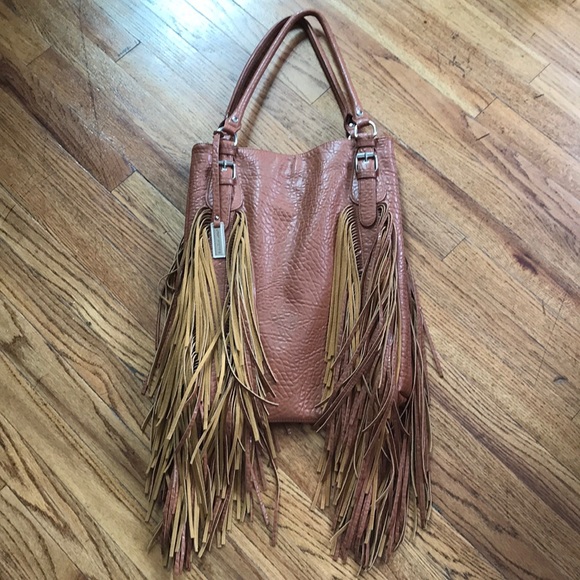 Free People Handbags - Free People’s Urban Originals Fringe Tote Purse